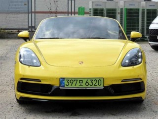 포르쉐 718 중고차 매물 사진